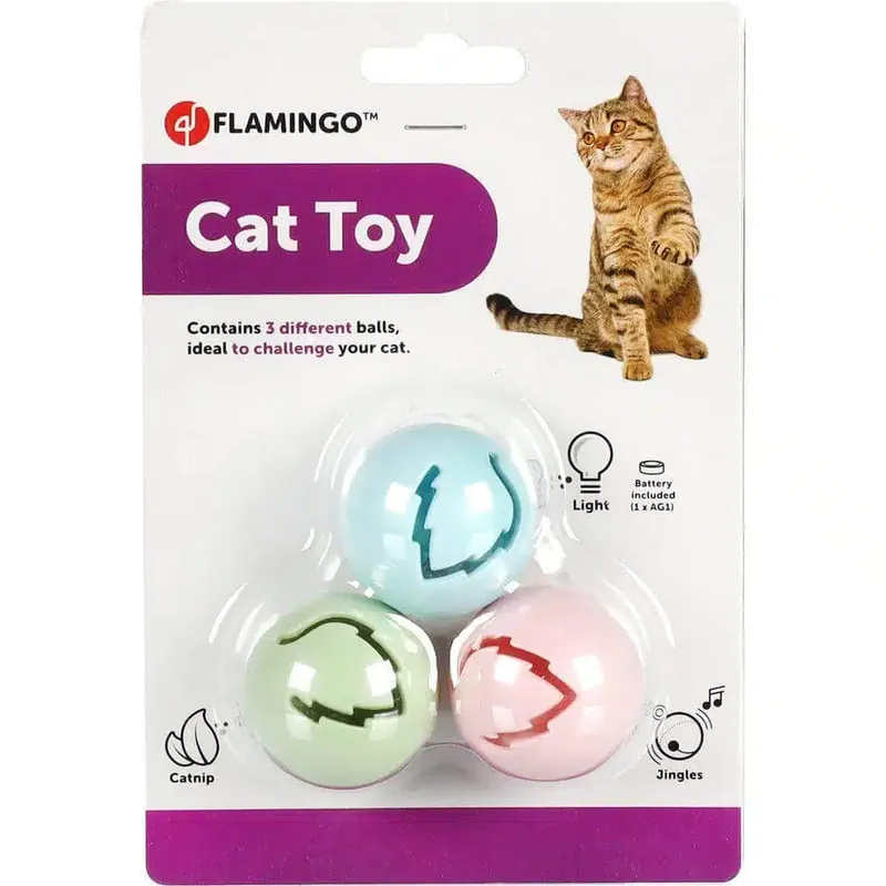 Nyhet hos oss - Kattsaker Iris Boll med Skallra 3st 4cm