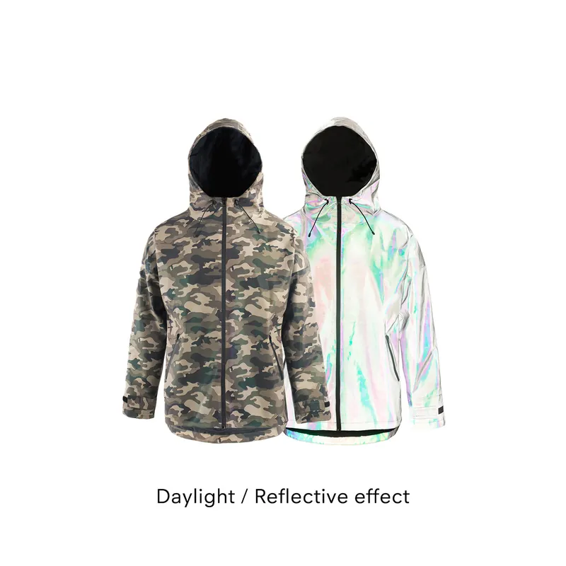 Efterfrågad - Reflekterande Regnjacka till husse, camo - S-M