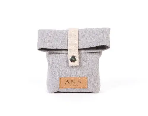 Passa på nu | Ann Habor Como Treat Bag – Ljusgrå