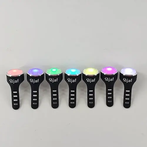 Bjaf – 7i1 Diamant LED Lampa För Hundar | Efterfrågad
