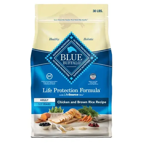 Blue Buffalo Life Protection Formula Adult Dry Dog Food, Helps Build and Maintain Strong Muscles, Made with Natural Ingredients, Chicken & Brown Rice Recipe, 30-lb Bag - Rea
