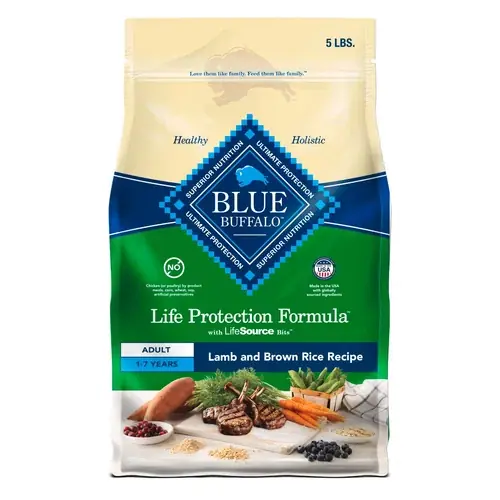 Blue Buffalo Life Protection Formula Adult Dry Dog Food, Helps Build and Maintain Strong Muscles, Made with Natural Ingredients, Lamb & Brown Rice Recipe, 5-lb Bag - Bara idag