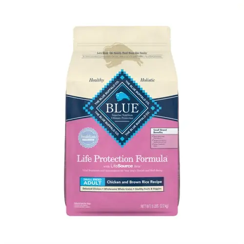 Blue Buffalo Life Protection Formula Natural Adult Small Breed Dry Dog Food, Chicken and Brown Rice 5 lb. Trial Size Bag | Nyinkommet