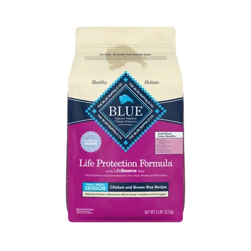 Blue Buffalo Life Protection Formula Natural Senior Small Breed Dry Dog Food, Chicken and Brown Rice 5 lb. Trial Size Bag - Populär
