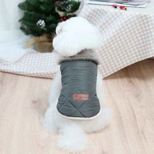 Direkt från fabriken - Cappottino per Barboncino Smanicato ”Witty” con Colletto in Ecopelliccia