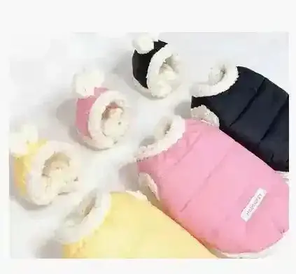 Cappottino per cani ”DOT” in pile con cappellino orecchiette | Sista dagarna
