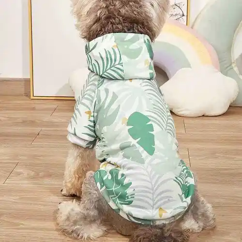 Nyhet hos oss | Felpa per Cani ”Leaf” – Con Cappuccio e Fantasia Foglie