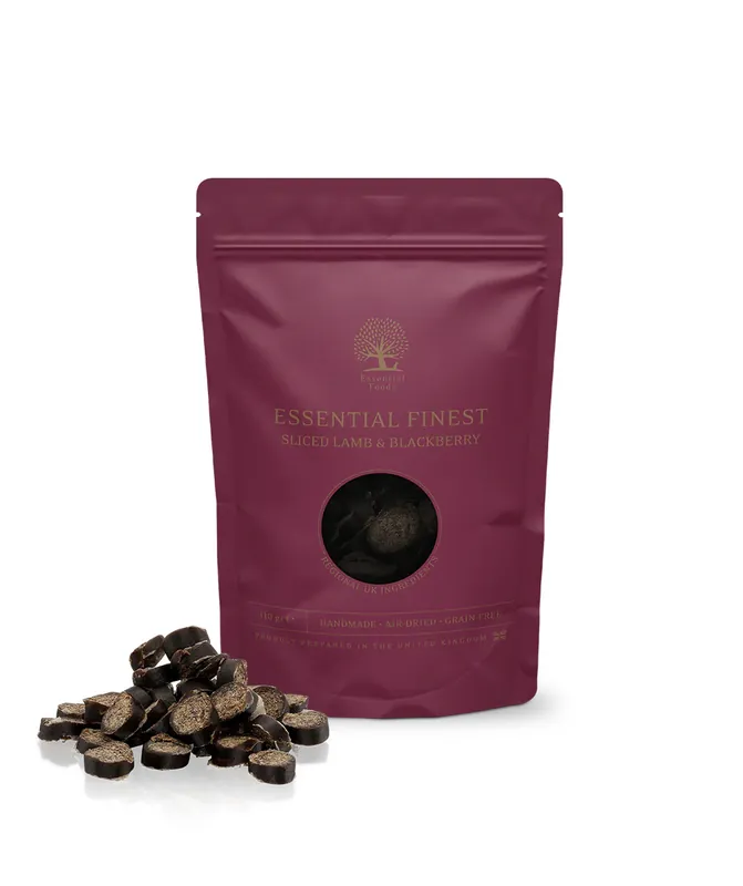 Essential Finest Sliced Lamb & Blackberry Hundgodis - 110 g - Fynd