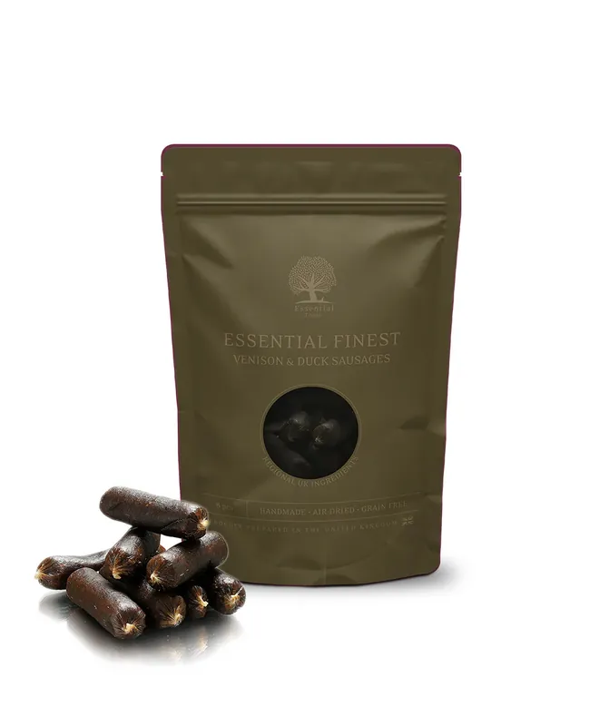 Försäljningssuccé - Essential Finest Venison & Duck Sausages Hundgodis - 8 st