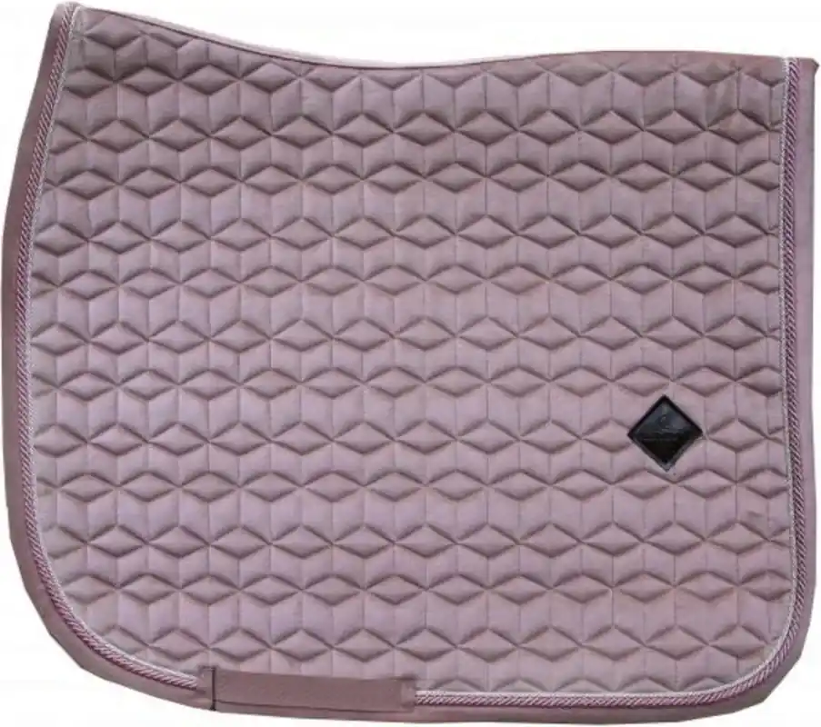 Dressage Saddle Pad ”Velvet” ljuslila - Hög kvalitet