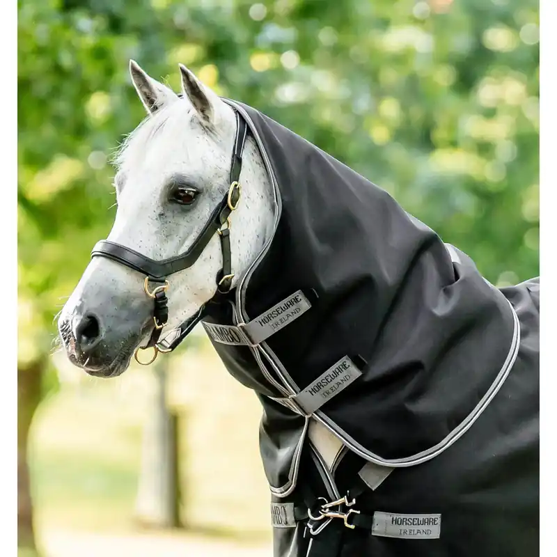 Beställ nu | Hästhalsskydd Horseware Rambo 1680D Plus Turnout 0g